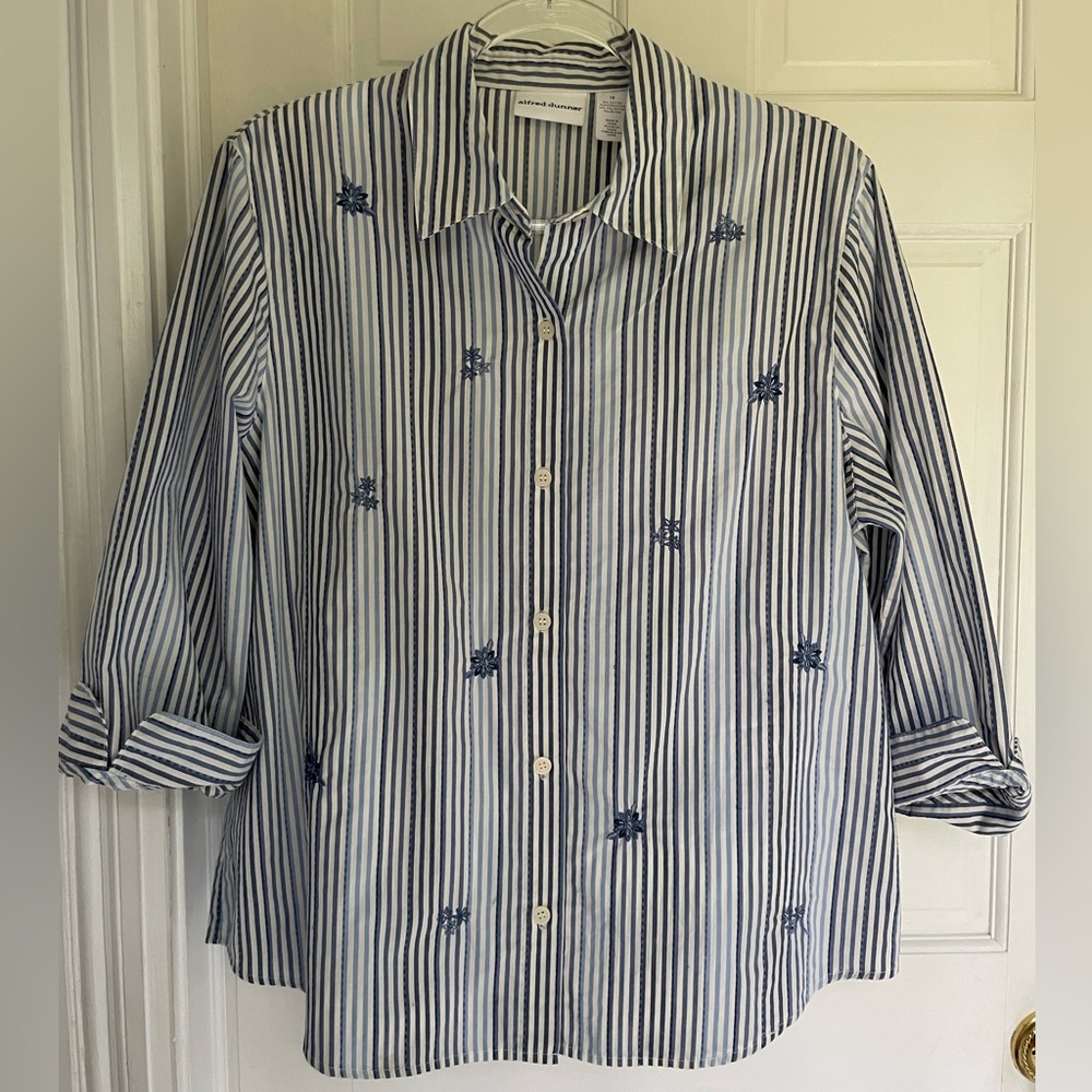 Alfred dunner, blue and white striped shirt size 16